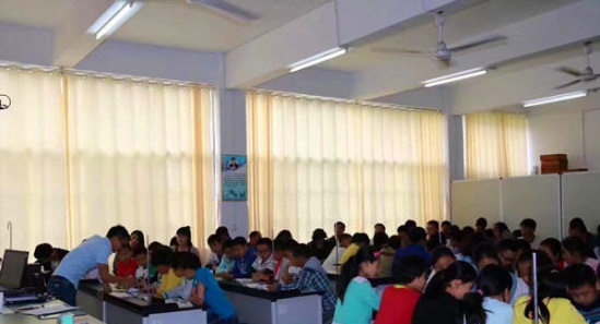 建始景陽民族小學強化學校功能建設