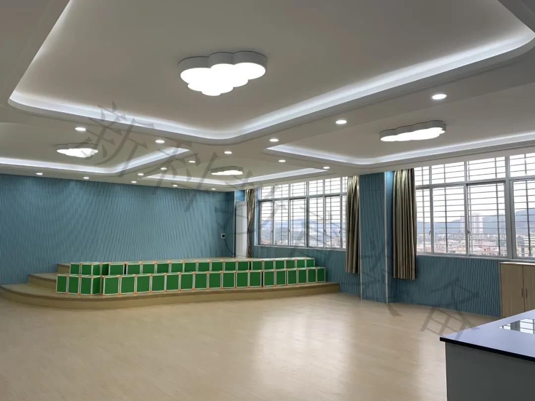 <a href='http://m.kbexpo.cn/chanpin/58-1.html' target='1' style='font-size:18px; font-weight:bold; color:#000000;'>音樂室</a>1