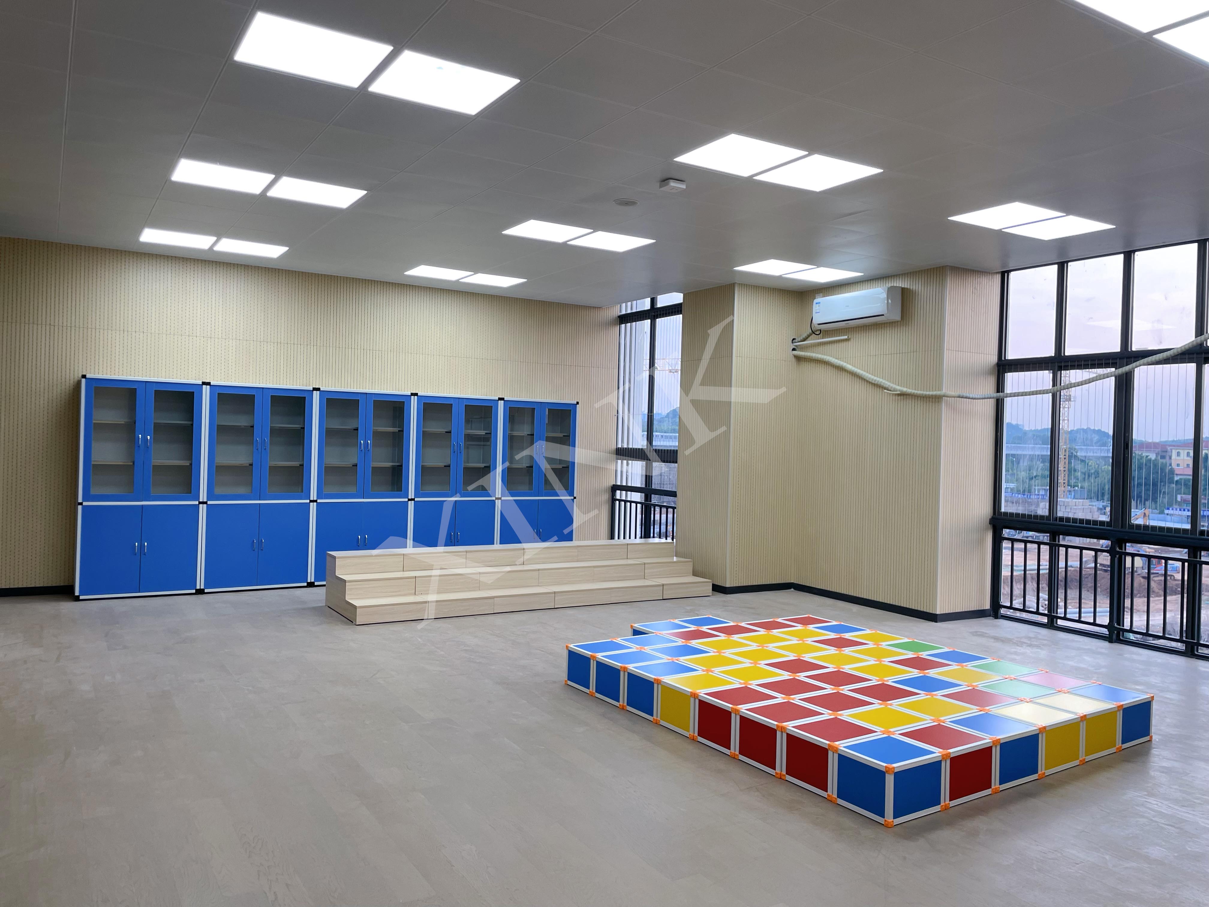 <a href='http://m.kbexpo.cn/chanpin/59-1.html' target='1' style='font-size:18px; font-weight:bold; color:#000000;'>舞蹈室</a>