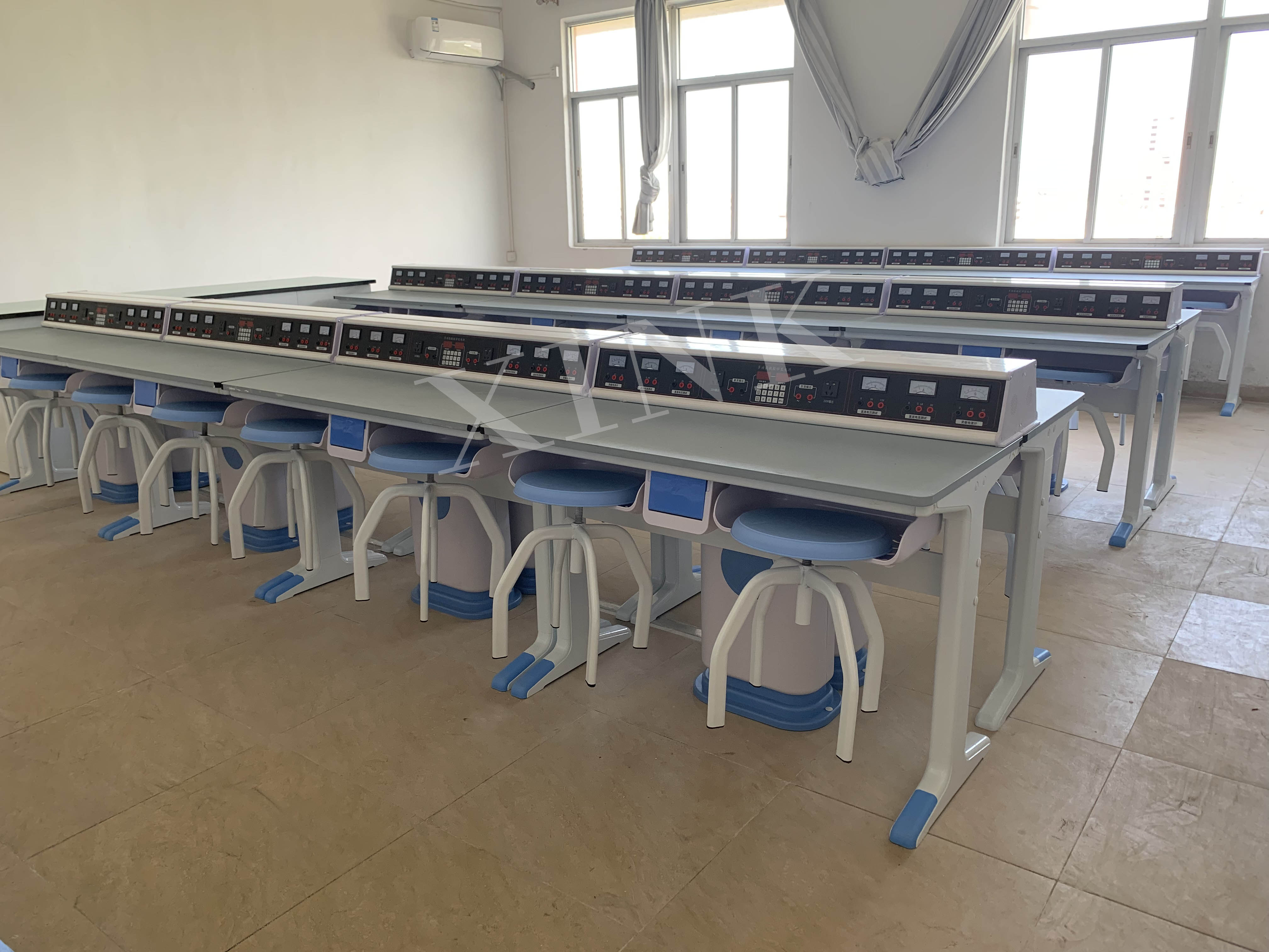 電學<a href='http://m.kbexpo.cn/' target='1' style='font-size:14px; font-weight:bold; color:#0080ff;'>物理實驗室</a>