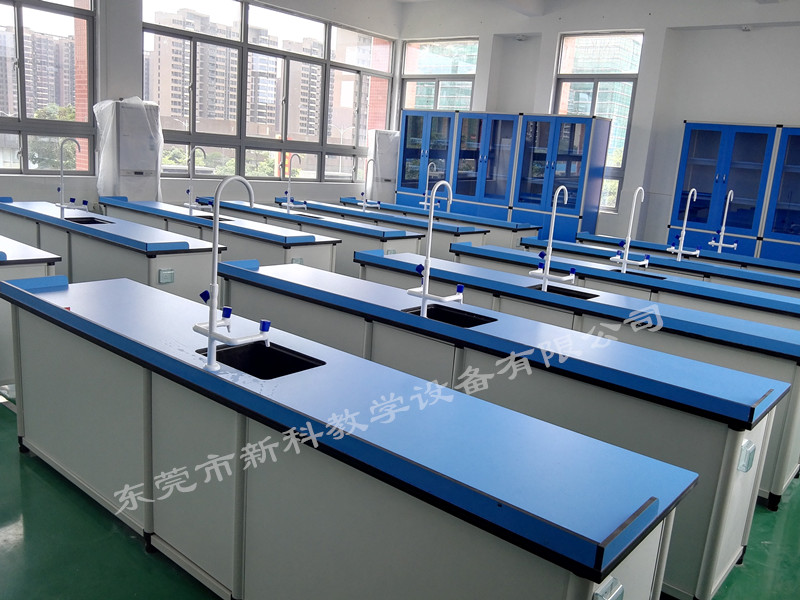 <a href='http://m.kbexpo.cn/chanpin/53-1.html' target='1' style='font-size:18px; font-weight:bold; color:#000000;'>科學(xué)實(shí)驗(yàn)室</a>廠家