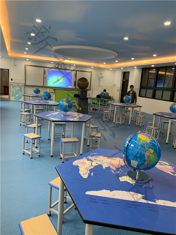 <a href='http://m.kbexpo.cn/chanpinyiji/42-1.html' target='1' style='font-size:14px; font-weight:bold; color:#0080ff;'>地理專用教室</a>